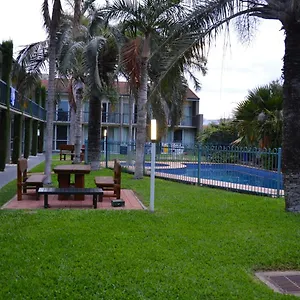 98 Rockhampton